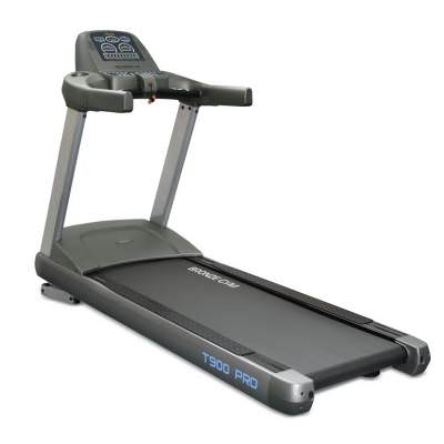 Беговая дорожка Bronze Gym T900 Pro Bronze Gym T900 PRO - отлично сбалансированная профессиональная беговая дорожка для залов со средней и повышенной степенью проходимости.
Беговое полотно размером 153х56 см. и амортизационная платформа повышенной мягкости на основе разноплотных эластомеров antiSHOCKwave&trade; обеспечивают премиальную степень комфорта.
Мощность двигателя 4.0 л.с. (переменный ток).
Скорость 1 - 20 км./ч.&nbsp;
Наклон бегового полотна 0 - 20%.
Кол-во программ: 26 программ (в т.ч. пульсозависимые).&nbsp;
Максимальный вес пользователя 180 кг.&nbsp; 
Гарантия 3 года.
