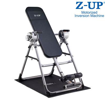 Инверсионный стол Z-UP 3 silver Инверсионный стол Z-UP 3 silver ( складная модель).
Цвет: серебристо - черный.
Регулировка под рост пользователя: от 145 до 188 см .
Вес пользователя: до 120 кг.
Размер в рабочем виде: 88 х 190 х 201 см.
Размер в собранном виде: 88 х 64 х 181 см.
Мотор: DC 24В, AC 220В, 75Вт,0,9 об/мин.
Угол вращения спинки: от 53 до 93 градусов.
Размер упаковки: 90 х 123 х 50 см.
Масса: 40 кг.
Производство:Корея.
Гарантия: 12 месяцев.
