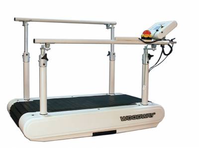Беговая дорожка Woodway Bari-Mill Беговая дорожка Woodway Bari-Mill идеально подходит для пациентов, которым необходима дополнительная опора при ходьбе.
Получившие медицинское одобрение, полностью настраиваемые перила могут менять свою длину и высоту для обеспечения комфортной опоры, которую нельзя получить от неподвижных поручней традиционных беговых дорожек.
Вес спортсмена: бег 225 кг, ходьба 360 кг.
Приводная система: 114 прецизионных шарикоподшипника, зубчатый ремень и колесо привода.
Двигатель: 2 л.с. постоянно (5 л.с. пиковая нагрузка) сервопривод, без щеток.
Скорость плавно регулируется с нуля с шагом в 0,1 км/ч и позволит вам правильно настроить тренажер в соответствии с вашими запросами.
